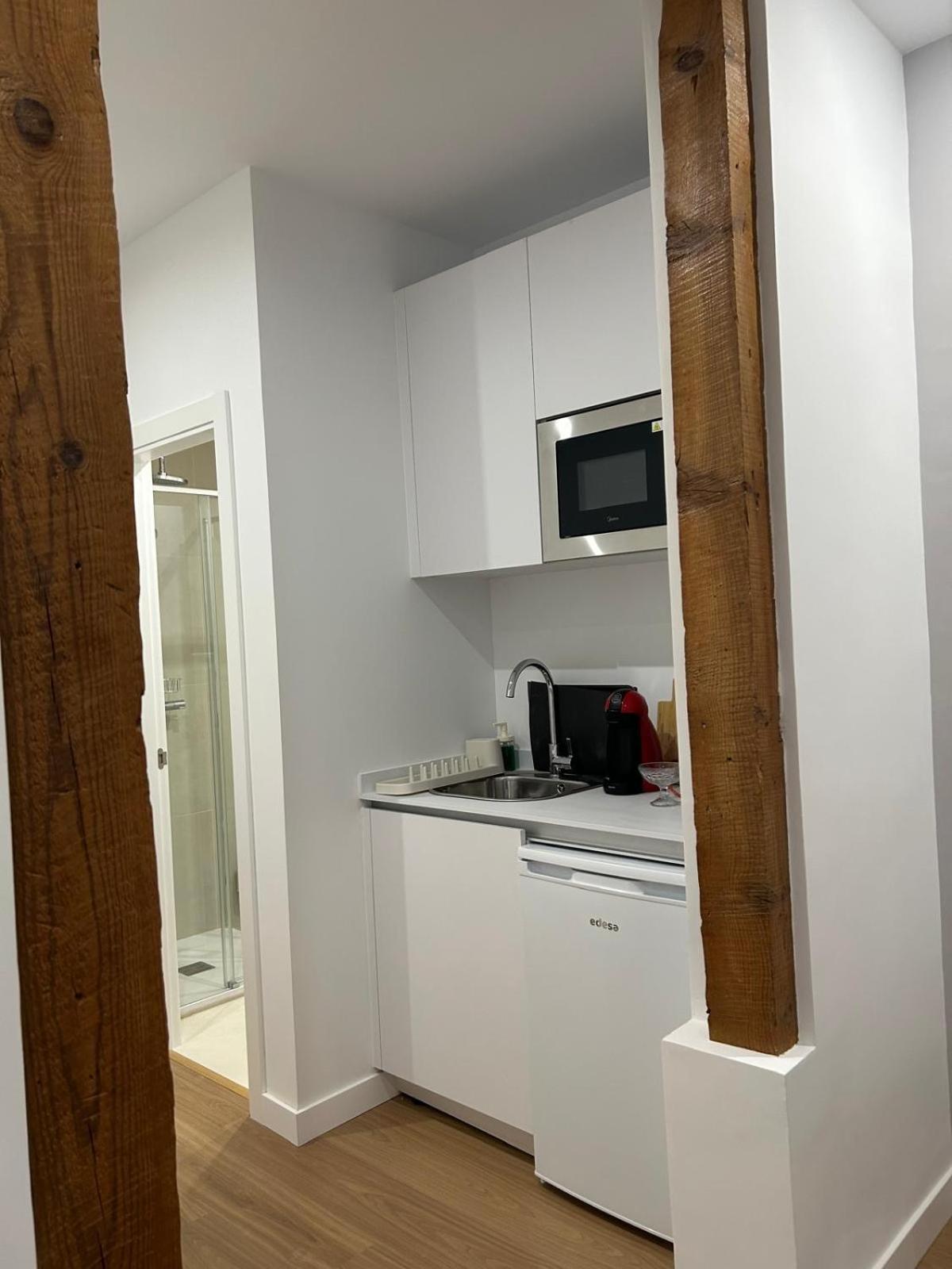 Apartamentos Gravina มาดริด ภายนอก รูปภาพ